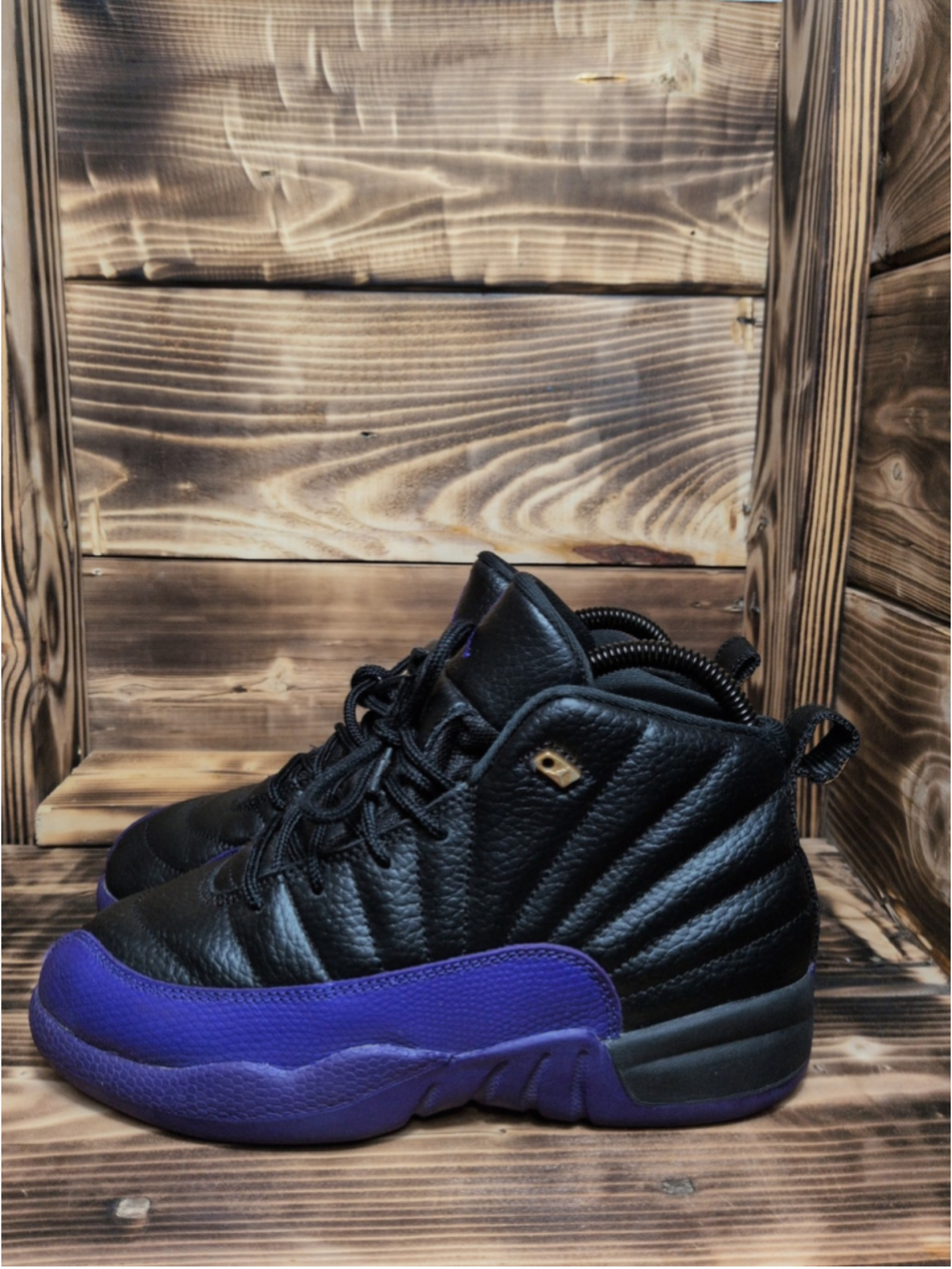 Nike Air Jordan 12 Retro Black Field Purple Kids Size 3Y 151186-057